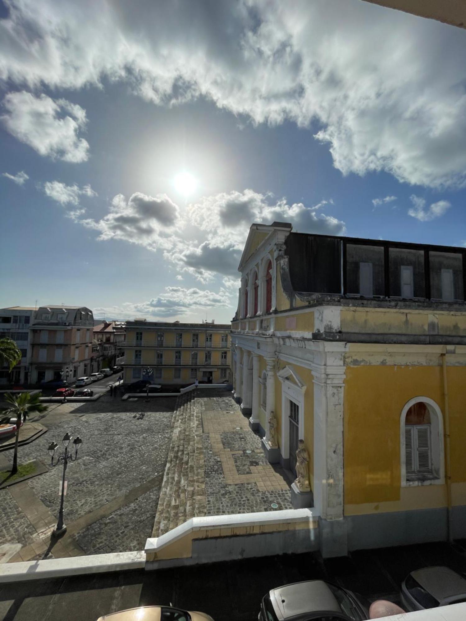 T2 Calme Et Lumineux Au Coeur De Pointe-A-Pitre Apartment ภายนอก รูปภาพ